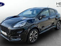 Svart (black) Begagnad 2022 Ford Puma ST-Line SUV | 189 900 kr (Superpris)