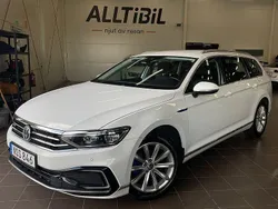 Vit Begagnad 2020 VW Passat GTE Kombi | 264 800 kr (Lite dyr)