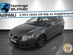 Grå Begagnad 2010 Volvo V50 Momentum Kombi | 69 900 kr (Lite dyr)