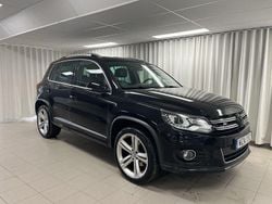 Svart Begagnad 2015 VW Tiguan R-line SUV | 159 000 kr (Marknadspris)