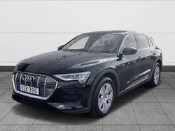Svart Begagnad 2020 Audi e-tron SUV | 270 000 kr (Marknadspris)
