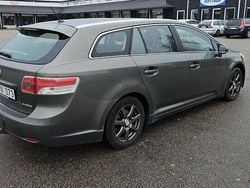 Grön Begagnad 2009 Toyota Avensis Business Edition Kombi | 45 000 kr (Bra pris)