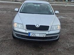 Silver Begagnad 2008 Skoda Octavia Halvkombi | 21 000 kr (Bra pris)