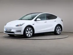 Vit Begagnad 2023 Tesla Model Y Long Range AWD SUV | 389 000 kr