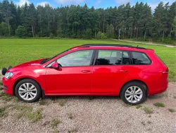 Röd Begagnad 2016 VW Golf VII Kombi | 99 000 kr (Bra pris)