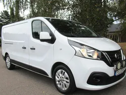 Vit Begagnad 2017 Nissan NV300 Van | 118 750 kr (Marknadspris)