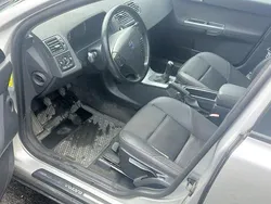 Grå Begagnad 2007 Volvo V50 Kinetic Kombi | 15 000 kr (Marknadspris)