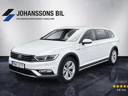 Vit Begagnad 2015 VW Passat Alltrack Executive Kombi | 179 900 kr (Dyr)
