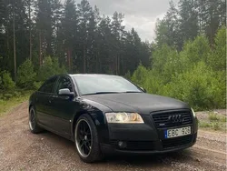 Svart Begagnad 2007 Audi A8 Sedan | 75 000 kr