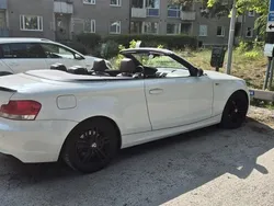 Vit Begagnad 2008 BMW 120 Cabriolet Advantage Cab | 99 000 kr (Marknadspris)