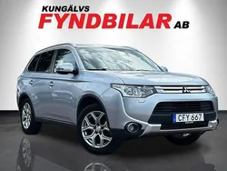 Silver Begagnad 2014 Mitsubishi Outlander Comfort Edition SUV | 109 900 kr (Marknadspris)