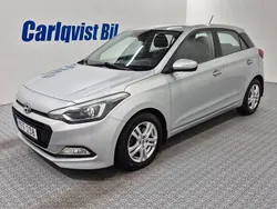 Silver (silver metallic) Begagnad 2017 Hyundai i20 Halvkombi | 75 000 kr (Marknadspris)