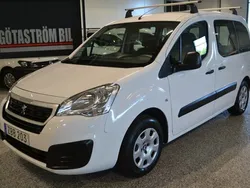 Okänd Begagnad 2017 Peugeot Partner Tepee Minibuss | 125 000 kr (Marknadspris)