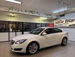 Vit Begagnad 2013 Opel Insignia Edition Halvkombi | 59 900 kr (Marknadspris)