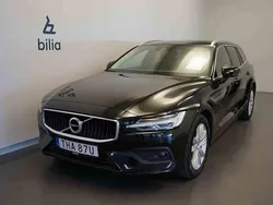 Svart Begagnad 2021 Volvo V60 Kombi | 299 500 kr (Marknadspris)