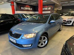 Blå metallic Begagnad 2013 Skoda Octavia Elegance Halvkombi | 79 900 kr (Superpris)