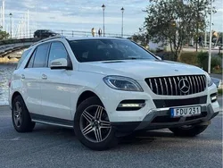 Vit Begagnad 2013 Mercedes ML250 SUV | 175 000 kr