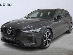 Grå Begagnad 2024 Volvo V60 Ultra Kombi | 589 000 kr