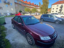 Röd Begagnad 2004 Saab 9-3 Linear Sedan | 20 000 kr (Superpris)