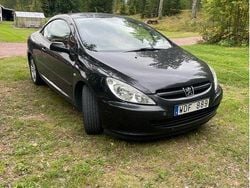 Svart Begagnad 2005 Peugeot 307 CC Cab | 21 000 kr (Superpris)