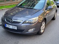 Grå Begagnad 2010 Opel Astra Enjoy Halvkombi | 26 000 kr (Superpris)