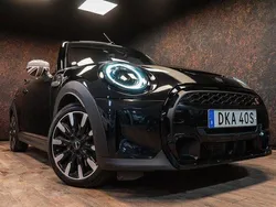 Svart Begagnad 2024 Mini Cooper Cabriolet Cab | 369 000 kr