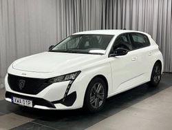 Vit Begagnad 2022 Peugeot 308 Active Halvkombi | 199 000 kr (Marknadspris)