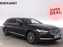 Grå Begagnad 2024 Volvo V90 Core Kombi | 504 500 kr (Marknadspris)