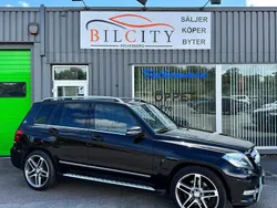 Svart Begagnad 2015 Mercedes GLK220 AMG line SUV | 189 900 kr (Marknadspris)