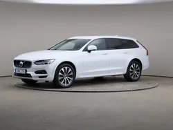 Vit Begagnad 2021 Volvo V90 CC Kombi | 359 000 kr (Marknadspris)