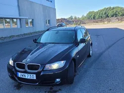 Svart Begagnad 2009 BMW 318 Comfort Edition Kombi | 43 000 kr (Dyr)