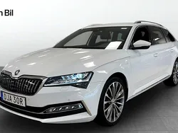 Vit Begagnad 2023 Skoda Superb LAURIN & KLEMENT Kombi | 399 900 kr (Lite dyr)