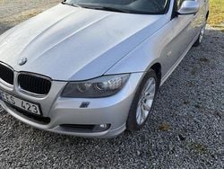 Grå Begagnad 2012 BMW 320 Kombi | 67 000 kr (Bra pris)