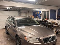 Begagnad 2008 Volvo V70 Kombi | 25 000 kr (Dyr)