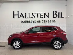 Röd Begagnad 2016 Nissan Qashqai 360º SUV | 119 000 kr (Bra pris)