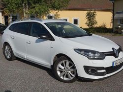 Vit Begagnad 2014 Renault Mégane GrandTour LIMITED Kombi | 69 900 kr (Lite dyr)
