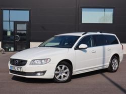 Vit Begagnad 2014 Volvo V70 Kombi | 119 900 kr (Marknadspris)