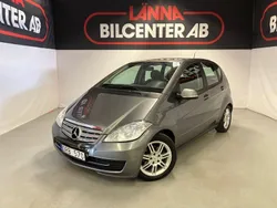Silvergråmetallic Begagnad 2009 Mercedes A160 Halvkombi | 69 900 kr (Lite dyr)