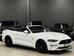 Vit Begagnad 2018 Ford Mustang GT Convertible Cab | 469 900 kr (Marknadspris)