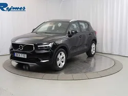 Svart Begagnad 2021 Volvo XC40 Momentum SUV | 269 900 kr (Superpris)