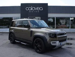 Brun Begagnad 2022 Land Rover Defender SE SUV | 679 900 kr