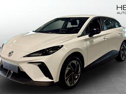 Vit Begagnad 2024 MG MG4 EV Halvkombi | 299 990 kr (Marknadspris)