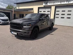 Mörkgrå (grå) Begagnad 2022 RAM 1500 Pickup | 834 900 kr (Superpris)