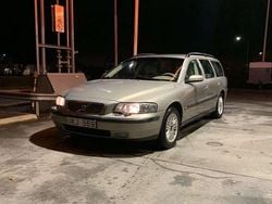 Begagnad 2004 Volvo V70 Kombi | 25 000 kr (Marknadspris)