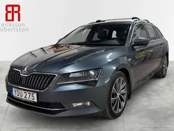 Mörkgrå (grå) Begagnad 2019 Skoda Superb LAURIN & KLEMENT Kombi | 239 900 kr (Marknadspris)
