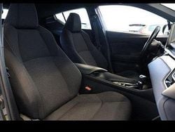 Grå Begagnad 2020 Toyota C-HR SUV | 250 000 kr (Lite dyr)