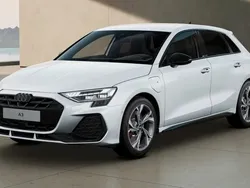 Vit Ny 2024 Audi A3 Sportback e-tron S-Line Sedan | 539 900 kr