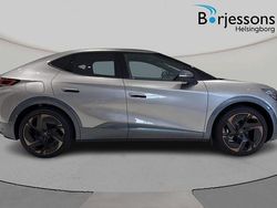 Mörkblå (blå) Begagnad 2024 Cupra Tavascan VZ SUV | 609 900 kr