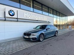Blå Begagnad 2018 BMW 530e iPerformance Kombi | 299 800 kr (Dyr)