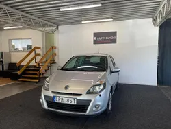 Silver Begagnad 2011 Renault Clio R.S. Halvkombi | 27 900 kr (Marknadspris)